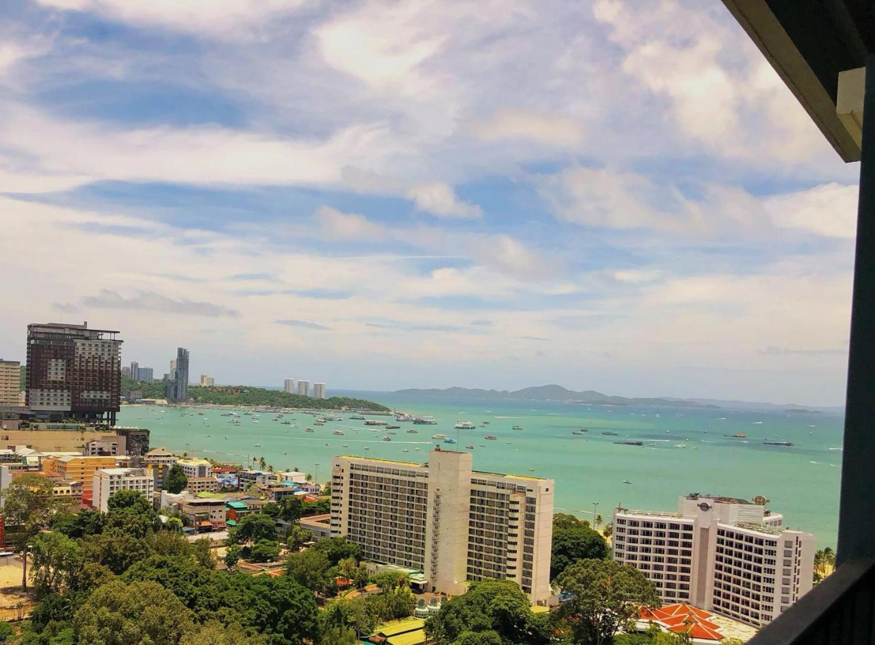 芭提雅fnb Central 无边泳池 Pattaya Zewnętrze zdjęcie